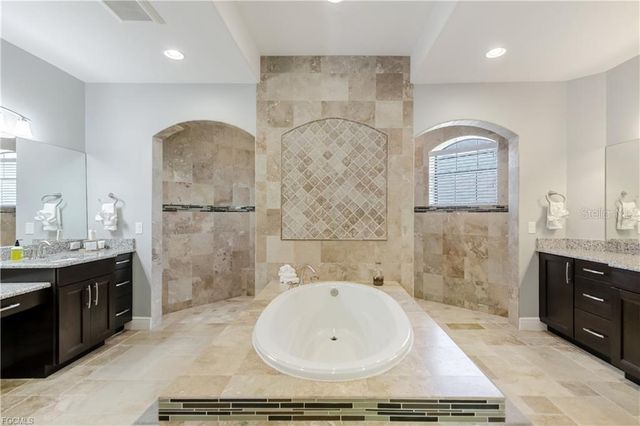 2003 NE 10TH PLACE, Cape Coral, FL 33909