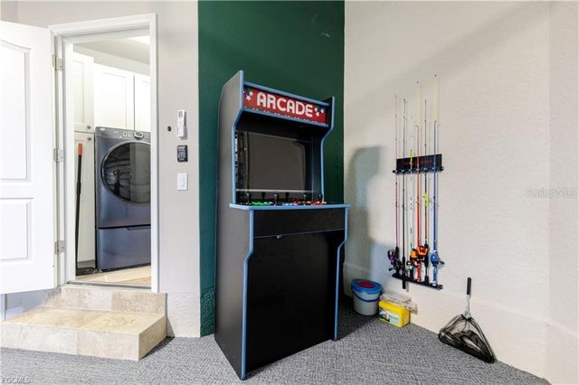 2003 NE 10TH PLACE, Cape Coral, FL 33909