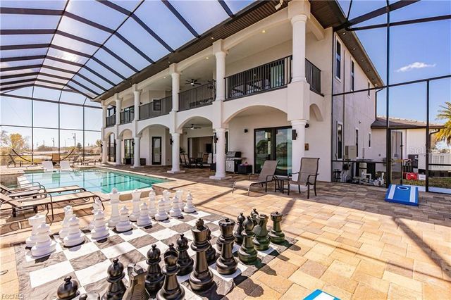 2003 NE 10TH PLACE, Cape Coral, FL 33909