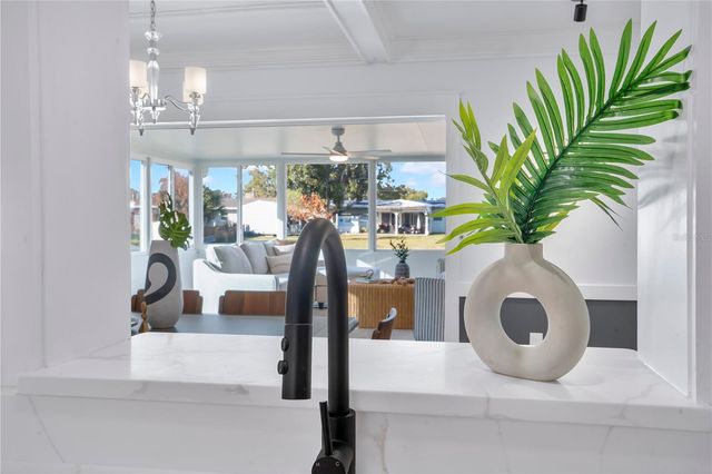 2801 GULFSTREAM ROAD, Orlando, FL 32805