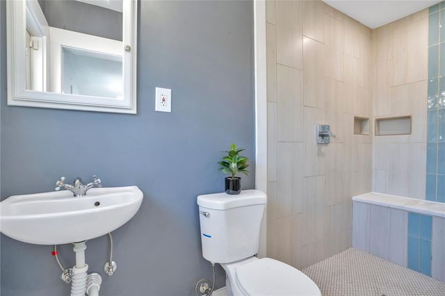 2801 GULFSTREAM ROAD, Orlando, FL 32805