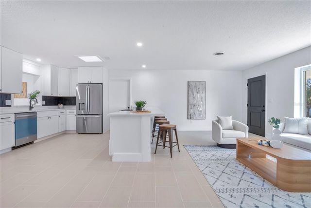 2801 GULFSTREAM ROAD, Orlando, FL 32805