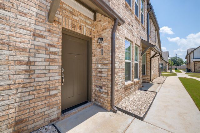 209 Park Place Circle C, Waller, TX 77484