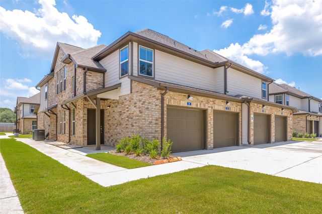 209 Park Place Circle C, Waller, TX 77484