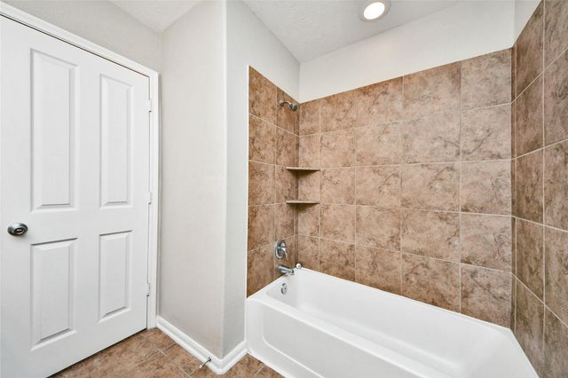 3619 Hawley Creek Drive, Spring, TX 77386