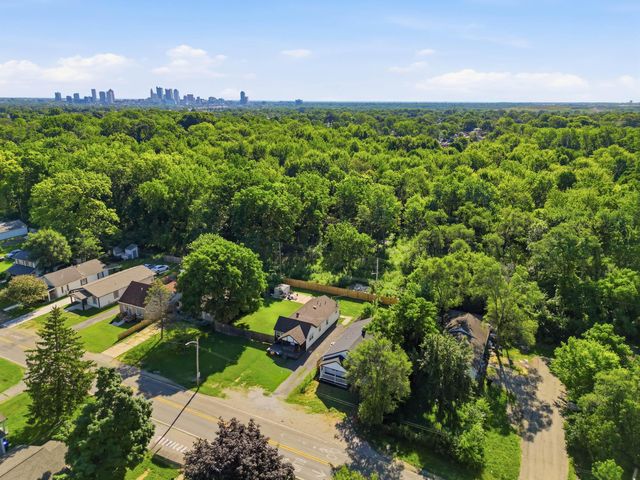 966 Whitethorne Avenue, Columbus, OH 43223