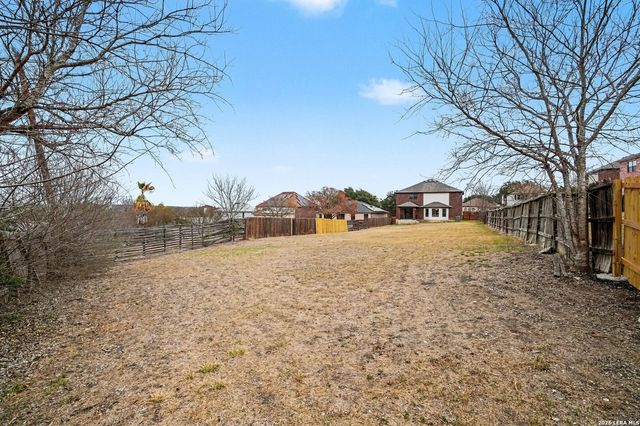 8011 Cherry Glade, Converse, TX 78109