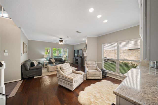 18910 Hikers Trail Drive, Humble, TX 77346