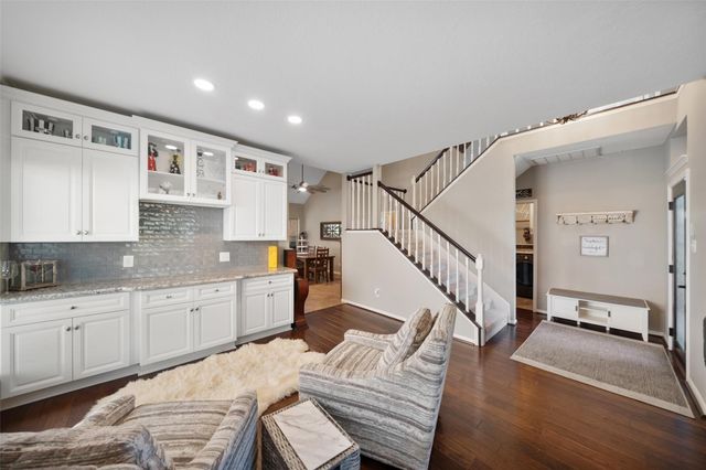 18910 Hikers Trail Drive, Humble, TX 77346