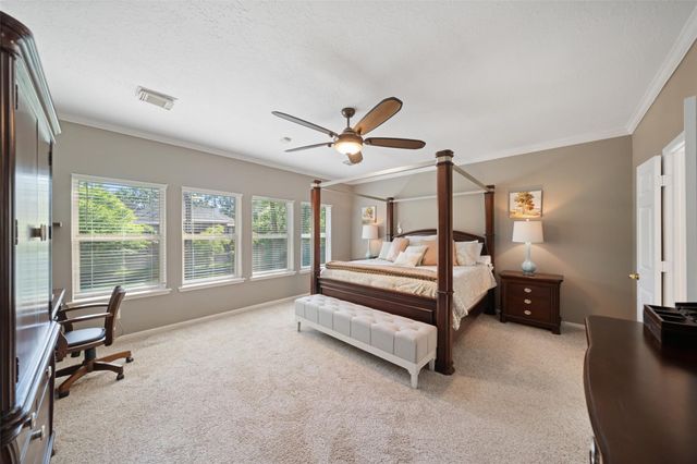 18910 Hikers Trail Drive, Humble, TX 77346