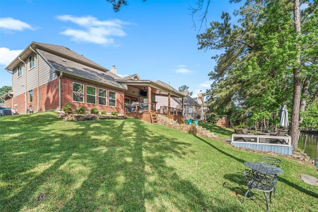 18910 Hikers Trail Drive, Humble, TX 77346