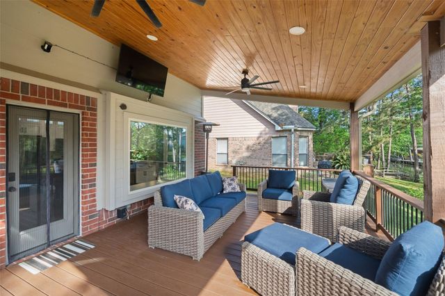 18910 Hikers Trail Drive, Humble, TX 77346