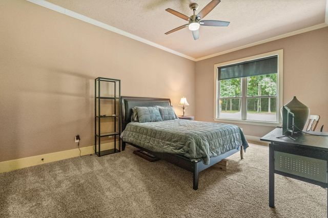9453 Deer Path Lane, Magnolia, TX 77354