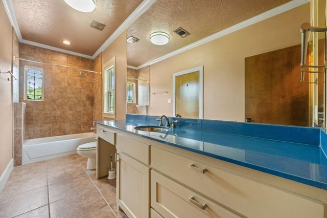 9453 Deer Path Lane, Magnolia, TX 77354