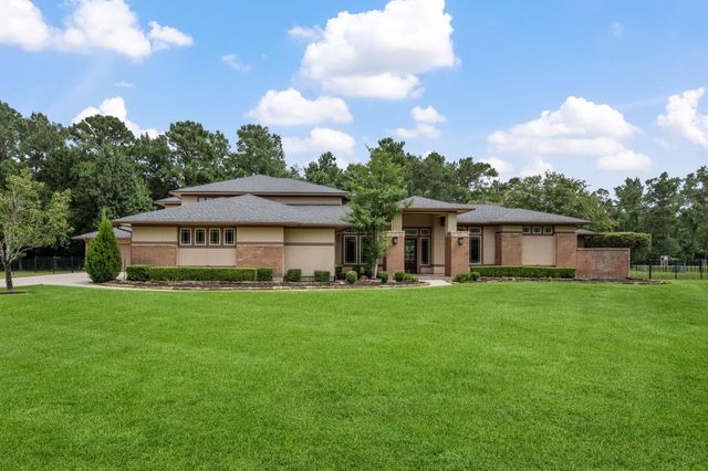 9453 Deer Path Lane, Magnolia, TX 77354