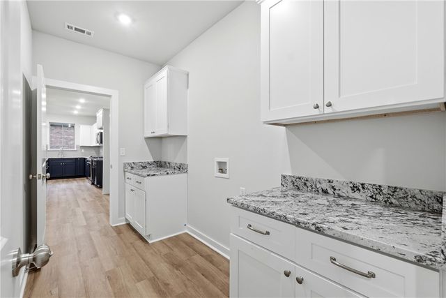 2300 N Lexington Street, Siloam Springs, AR 72761