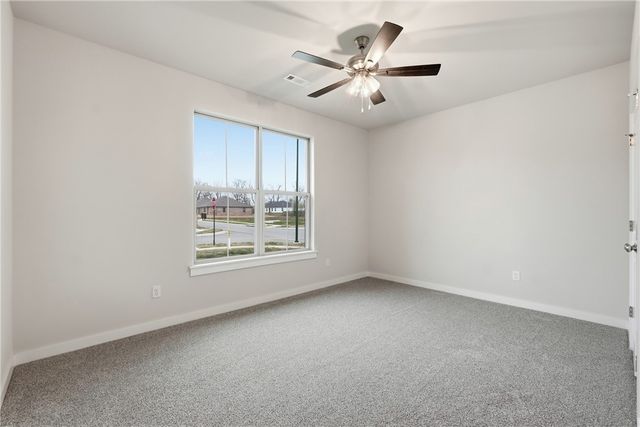 2300 N Lexington Street, Siloam Springs, AR 72761