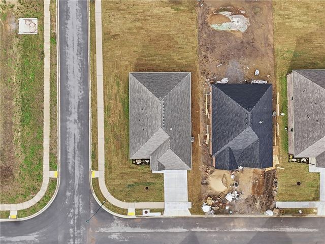 2300 N Lexington Street, Siloam Springs, AR 72761