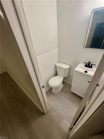 8145 Camellia RD, Norfolk, VA 23518