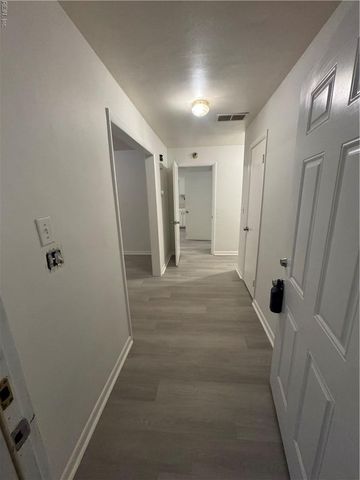 8145 Camellia RD, Norfolk, VA 23518