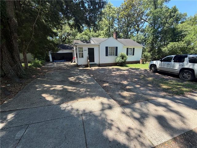 2069 S Bucker Road, Mobile, AL 36605