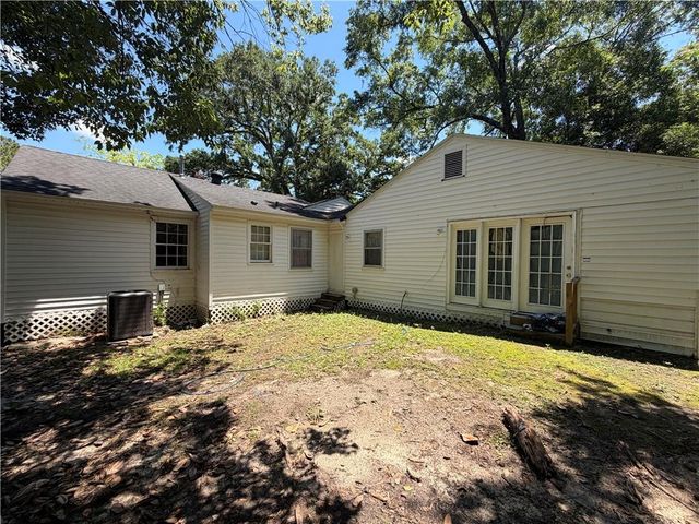 2069 S Bucker Road, Mobile, AL 36605