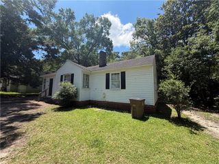 2069 S Bucker Road, Mobile, AL 36605