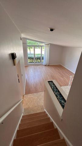 8501 W Normal Avenue, Niles, IL 60714