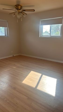 8501 W Normal Avenue, Niles, IL 60714