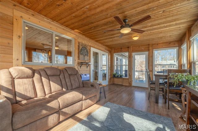 540 Lorraine Lake Drive, Innsbrook, MO 63390