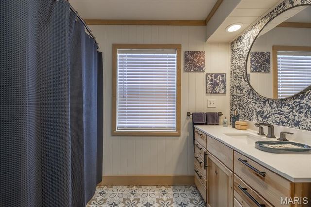 540 Lorraine Lake Drive, Innsbrook, MO 63390