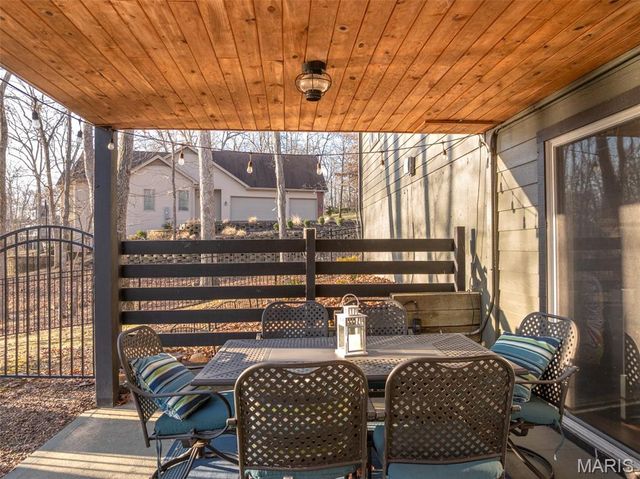 540 Lorraine Lake Drive, Innsbrook, MO 63390