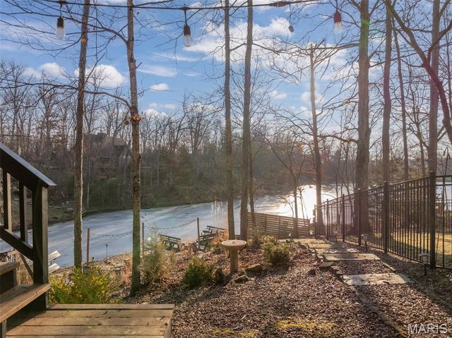 540 Lorraine Lake Drive, Innsbrook, MO 63390