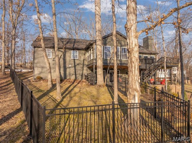 540 Lorraine Lake Drive, Innsbrook, MO 63390