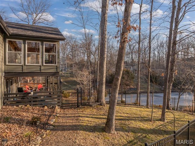 540 Lorraine Lake Drive, Innsbrook, MO 63390