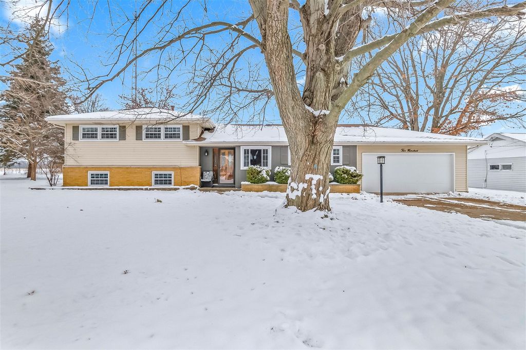 200 Washington Street, Litchfield, MI 49252