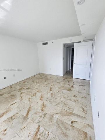 2101 Brickell Ave 2111, Miami, FL 33129