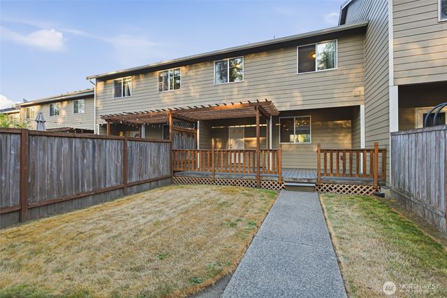 16431 77th Avenue Ct E, Puyallup, WA 98375