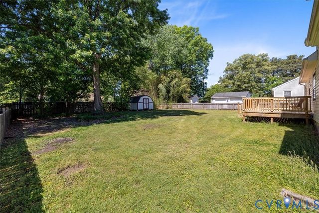 5507 Chanson Rd, Chesterfield, VA 23237