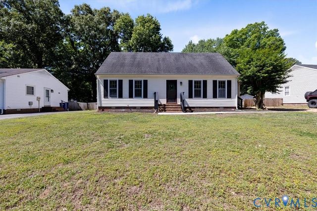 5507 Chanson Rd, Chesterfield, VA 23237
