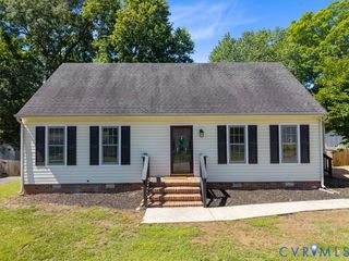 5507 Chanson Rd, Chesterfield, VA 23237
