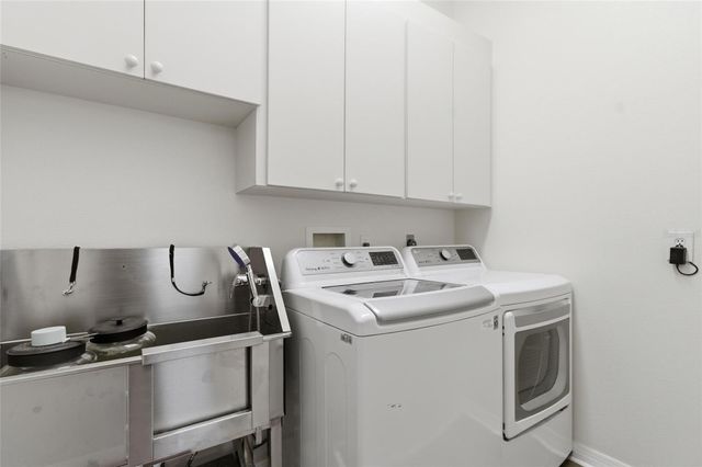 757 POND LILY WAY, Venice, FL 34293