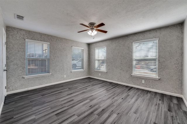 305 E 3RD Street, Prosper, TX 75078