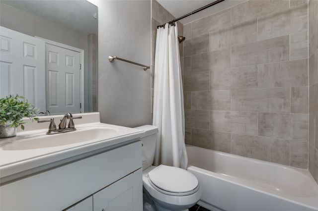 305 E 3RD Street, Prosper, TX 75078