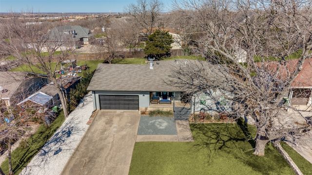 305 E 3RD Street, Prosper, TX 75078