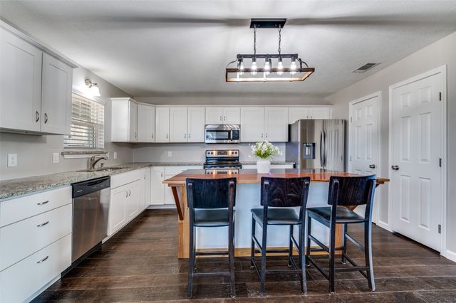 305 E 3RD Street, Prosper, TX 75078