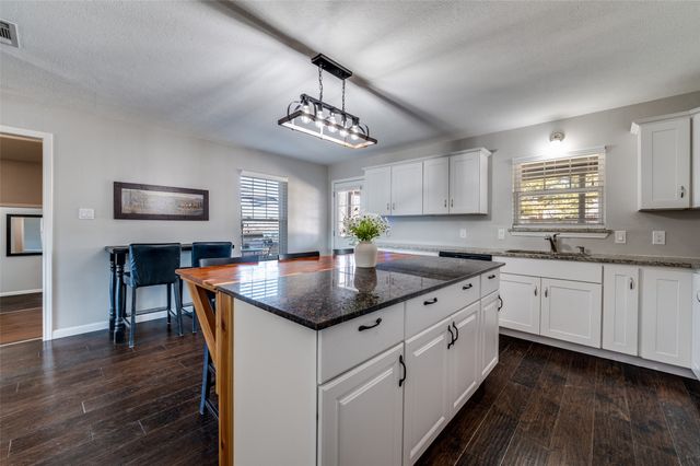 305 E 3RD Street, Prosper, TX 75078