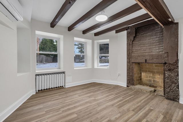 1155 Saint Johns Avenue H, Highland Park, IL 60035