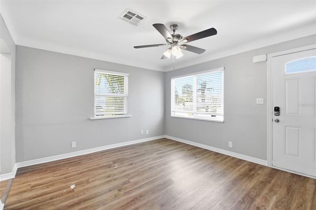 833 61ST AVENUE NE, St Petersburg, FL 33703