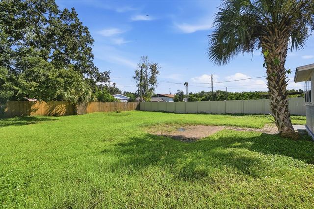 833 61ST AVENUE NE, St Petersburg, FL 33703